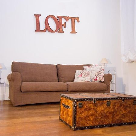 Charming Santa Croce Loft Apartment Florence Exterior photo