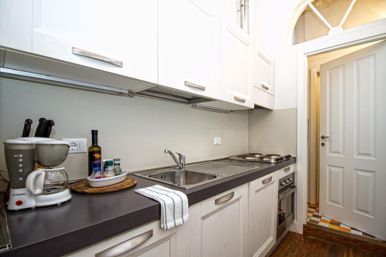 Charming Santa Croce Loft Apartment Florence Exterior photo